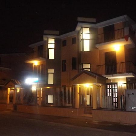Affittacamere Pone Sesto San Giovanni Εξωτερικό φωτογραφία
