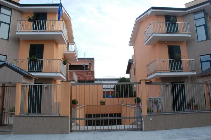 Affittacamere Pone Sesto San Giovanni Εξωτερικό φωτογραφία